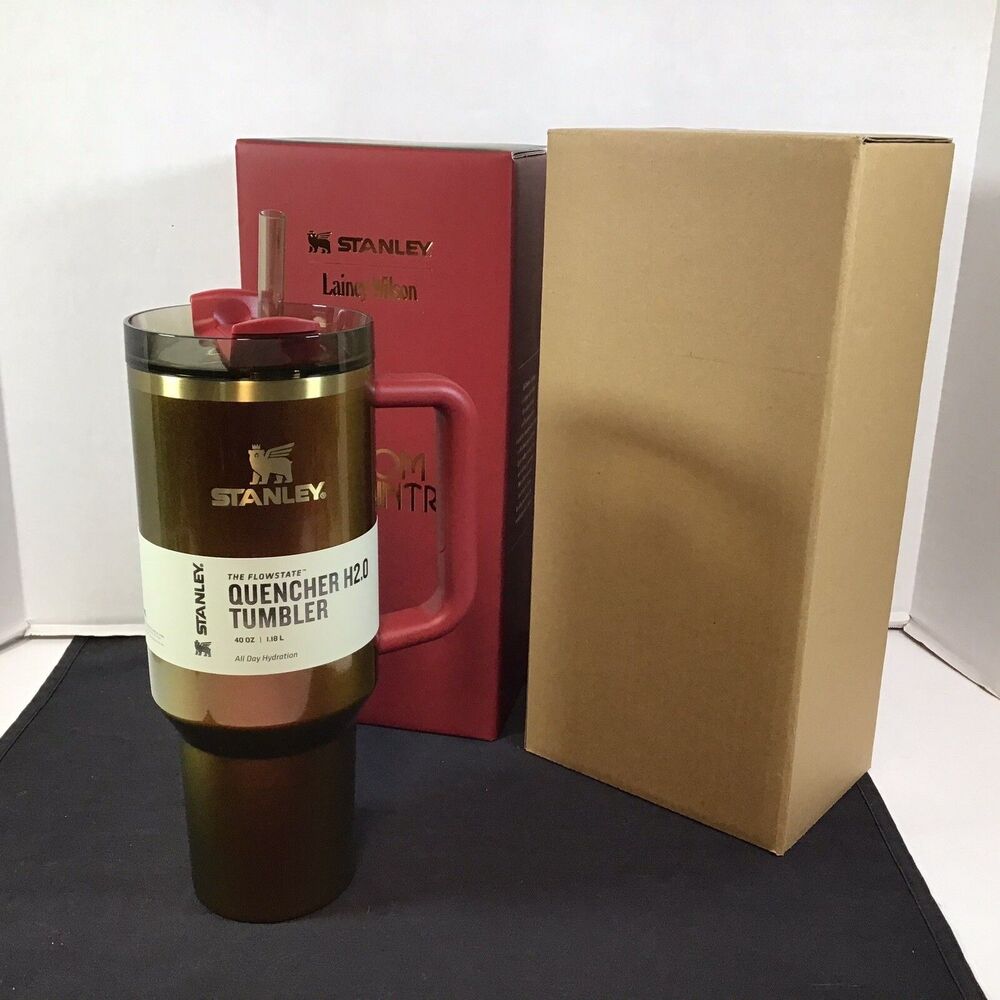 Stanley Flowstate Tumbler 40oz Lainey Wilson X Gold Limited Quencher H2.0 & Box